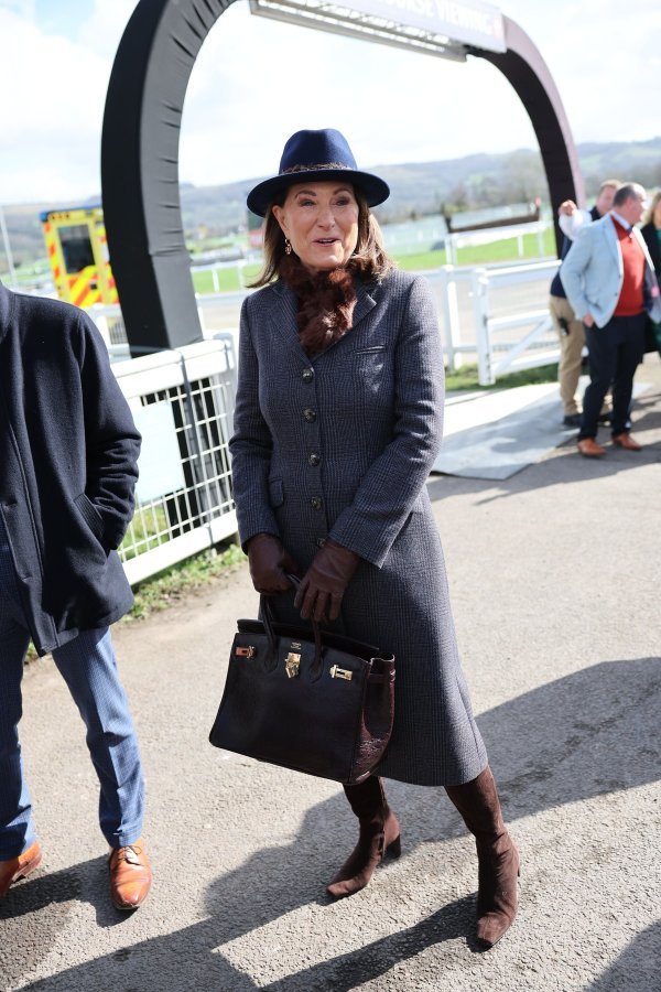 Zna kako privući pažnju: Za izlazak odabrala torbu od 58 tisuća eura i stari šešir Kate Middleton