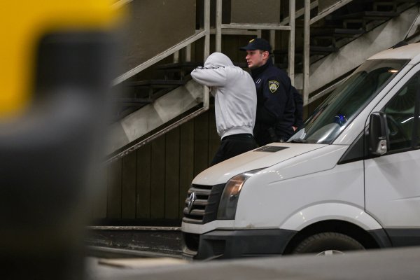 Određen istražni zatvor za osumnjičene iz afere 'Bankari'