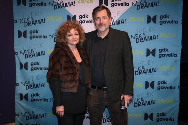 Zajedno su više od tri desetljeća, no rijetko ih viđamo: Vlado Šola snimljen u izlasku sa suprugom