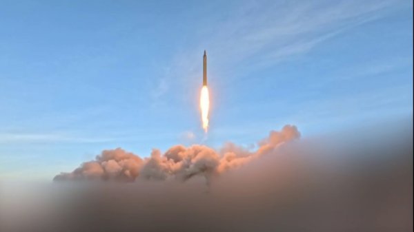 NATO reagirao u sekundi: Oborena balistička raketa nad Mediteranom