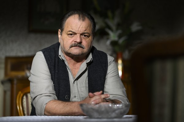 Kroz lik Ivice Vukasa ostvario je jednu od najzrelijih i najsuptilnijih glumačkih kreacija u cijeloj seriji 