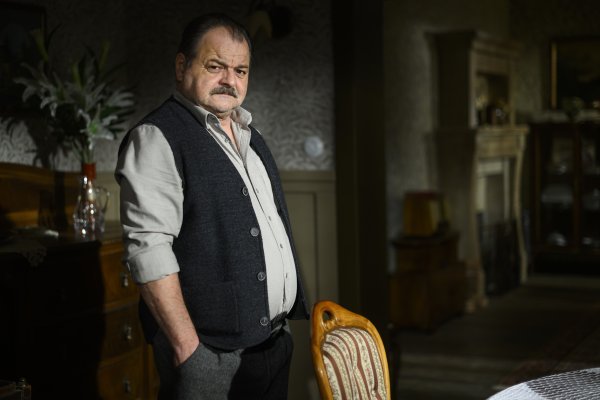 Publika ga pamti i po ulozi u seriji 'Drugo ime ljubavi' glumio je gostioničara u Kneževom dolu Miru Milasa