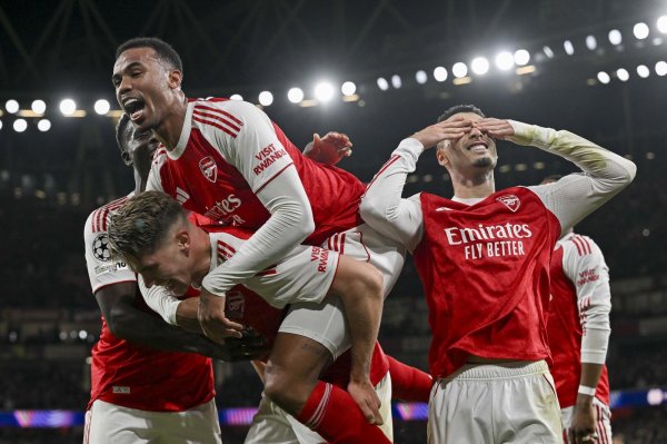 Arsenal u samoj završnici slomio Everton, Chelsea doživio neočekivani domaći poraz