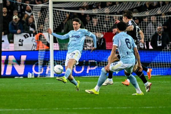 Teška gostujuća pobjeda Juventusa, Napoli do tri boda stigao preokretom