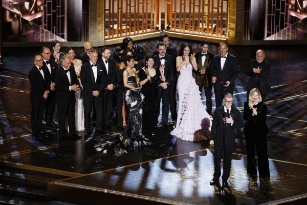 Ekipa filma 'Jedna bitka za drugom'