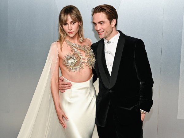 Suki Waterhouse i Robert Pattinson