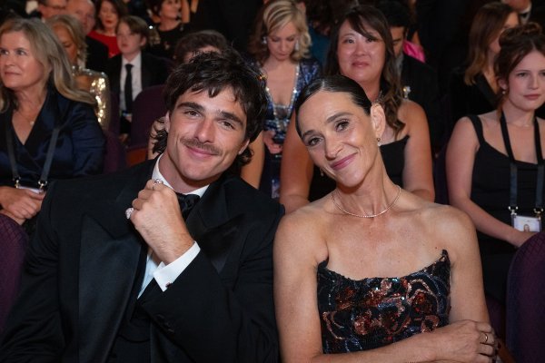 Jacob Elordi s majkom Melissom