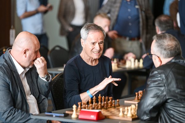 Simpatični junak iz 'Kumova' u rijetkom izlasku: Žarko Radić plijeni pažnju gdje god se pojavi