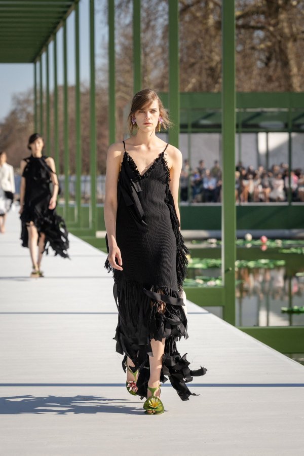 Neočekivani trend: Ovo su najljepše cipele koje će vladati pistama i gradskim ulicama