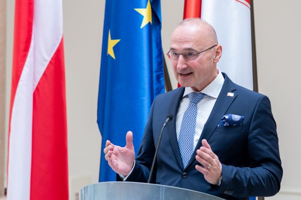 Grlić Radman se nada da se neće blokirati zajam Ukrajini: To pomaže samo Rusiji
