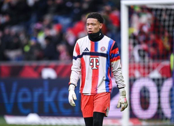 Bavarci u velikom problemu; za 16-godišnjeg vratara moraju ishodovati posebnu dozvolu