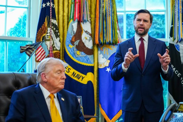 Američkog potpredsjednika uzrujalo pitanje novinara: 'Podržavate li Trumpov rat s Iranom?'