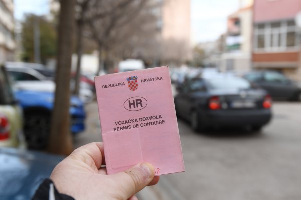 Europska država nudi do 25 tisuća eura da se odreknete vozačke dozvole