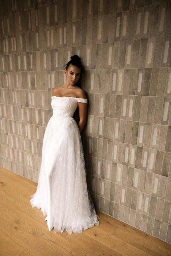 Vjenčanice koje naglašavaju siluetu i djeluju luksuzno stižu s domaćim potpisom