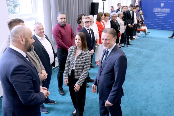 Zagreb: Gordan Jandroković primio dobitnike nagrade 'Ponos Hrvatske'