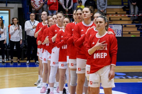 Pogledajte kako su hrvatske košarkašice deklasirale igračice Sjeverne makedonije