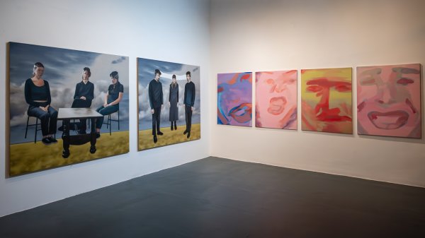 U galeriji Spirit of Art otvorena izložba '321': Tri sjajne umjetnice predstavile svoje poglede na suvremenog čovjeka