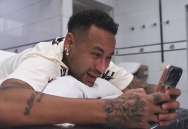 Pogledajte Neymarovu reakciju kad je saznao da nije na Ancelottijevu popisu