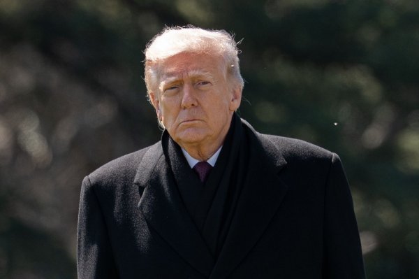 Francuski mediji: Trump je ignorirao upozorenja obavještajnih službi prije napada na Iran