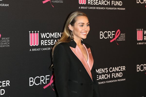 Miley priznaje da je napokon zadovoljna i uživa u malim stvarima