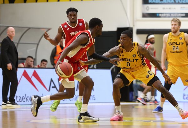 Košarkaš Splita drastično kažnjen: Nakon poraza gledatelju pokazao srednji prst