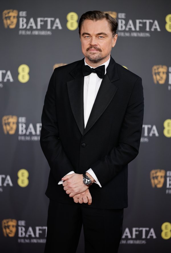 Scorsese i DiCaprio snimaju novi film, a sad je jasno zašto Leo nosi 'retro' brkove