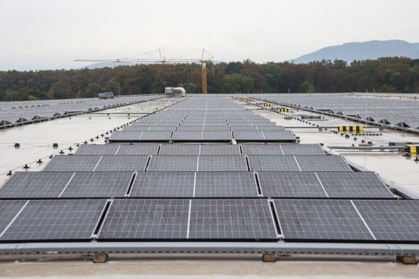 Slaba mreža otežava solarne projekte, država će sufinancirati baterije