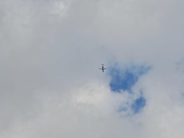 Kada sam vidio ovaj zrakoplov ispred redakcije, znao sam samo da se kreće prema sjeveru i poželio biti u njemu 