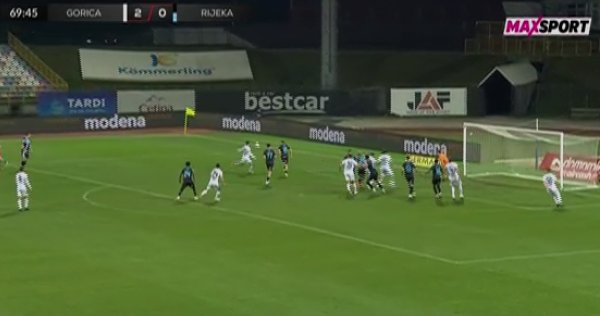 Pogledajte možda najljepši gol sezone! Bogojević Rijeci u stilu mitskog voleja Marca Van Bastena Sovjetima