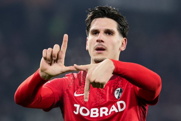 Pogledajte dva gola hrvatskog napadača u Bundesligi, prvi je bizaran: Nije ih slavio