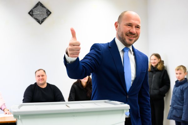 Jernej Vrtovec i njegova koalicija NSi-SLS-Fokus najbolje su prošli na desnom polu, barem u odnosu na prognoze