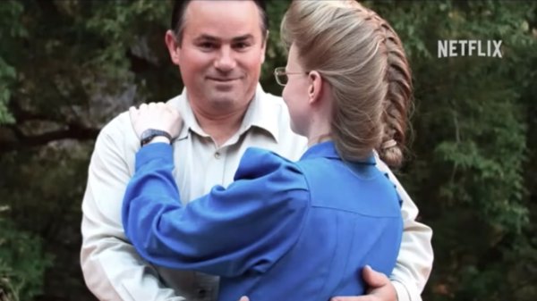 Novi Netflixov hit ledi krv u žilama: Tajne snimke otkrile strašnu istinu o opasnoj sekti