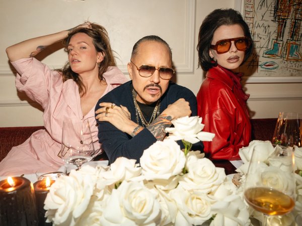 Zara najavila lansiranje 150 komada inspiriranih meksičkim telenovelama