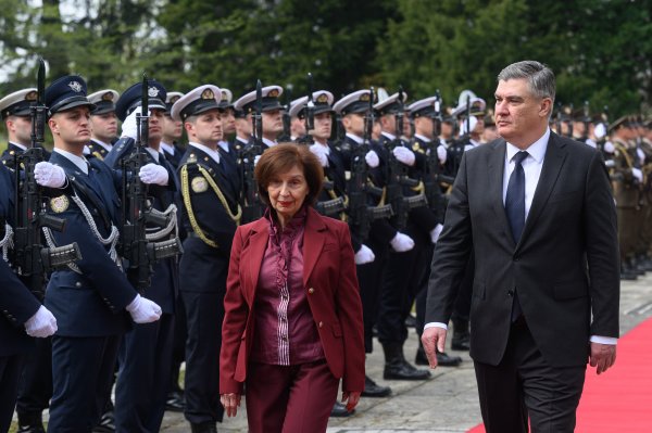 Svečani doček predsjednice Sjeverne Makedonije u Uredu predsjednika RH