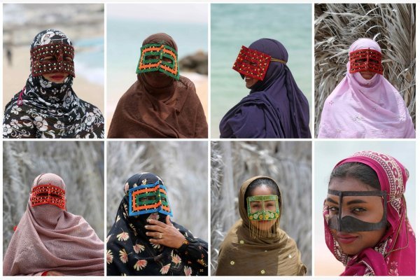 Maskirane žene na otoku Kešm