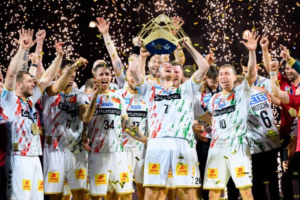 Slavni njemački klub strahovao da mu je ukraden trofej prvaka. Sad su ga našli u podrumu