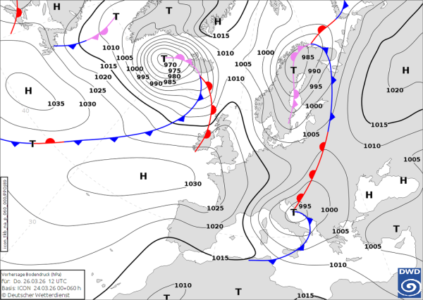 Prizemna prognostička karta za četvrtak, 26. ožujka 2026. u 13 h po lokalnom vremenu