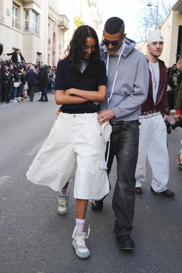 S modnih pisti na gradske ulice: Ove praktične hlače nikad nisu bile poželjnije