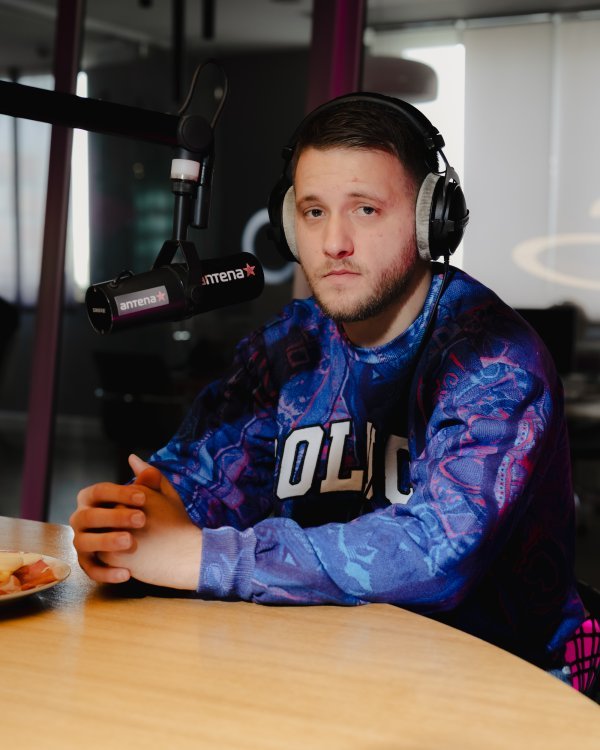 Grše najavio koncert karijere u Areni Zagreb: Rasplakala ga dirljiva poruka sina i supruge