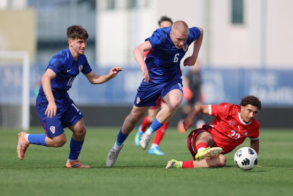 Pogledajte uvjerljivu pobjedu hrvatskih U-19 nogometaša; Švicarcima su utrpali četiri gola