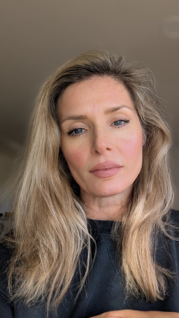 U rujnu 2021. Leona je u Americi rodila djevojčicu Liv 