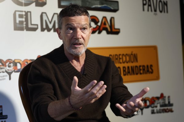 Prodao je privatni avion i ostavio vilu: Antonio Banderas otkrio zašto je pobjegao iz Hollywooda