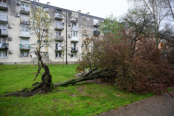 Kaos u Zagrebu: Po ovakvom vjetru ove stvari odmah maknite s balkona