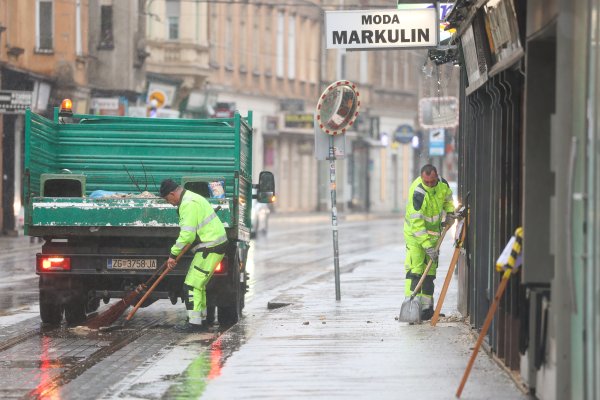 Zagreb: Započelo čišćenje Ilice