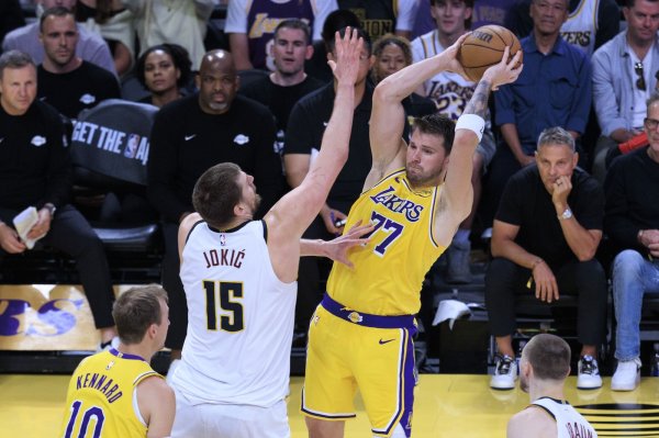 Veliki skandal potresa NBA ligu; Dončić i Jokić igrali namještene utakmice?!