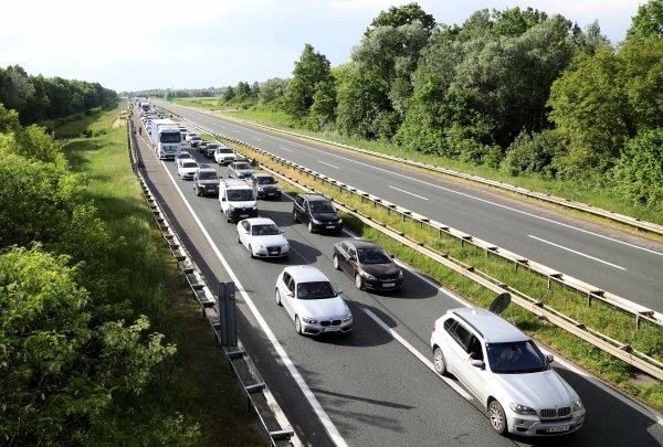 Ovako možete uštedjeti puno goriva: Evo kako pravilno koristiti tempomat