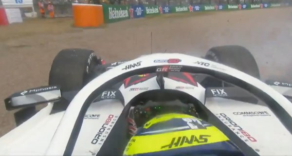 Užas u Japanu! Britanac se s 308 km/h zabio u zid, fanovi za nesreću krive nova pravila