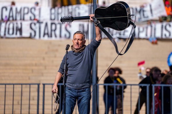 Bruce Springsteen na prosvjedu protiv Trumpa u Minnesoti