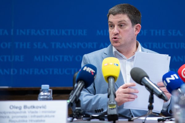 Butković pobrojao na čemu sve radi ministarstvo prometa: Ovo je plan do kraja godine