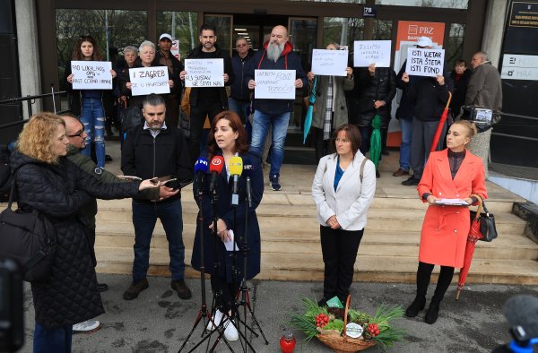 Prosvjed i pressica pred Ministarstvom poljoprivrede